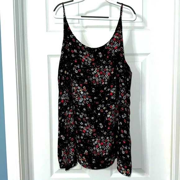 Floral sleeveless blouse - Picture 4 of 4